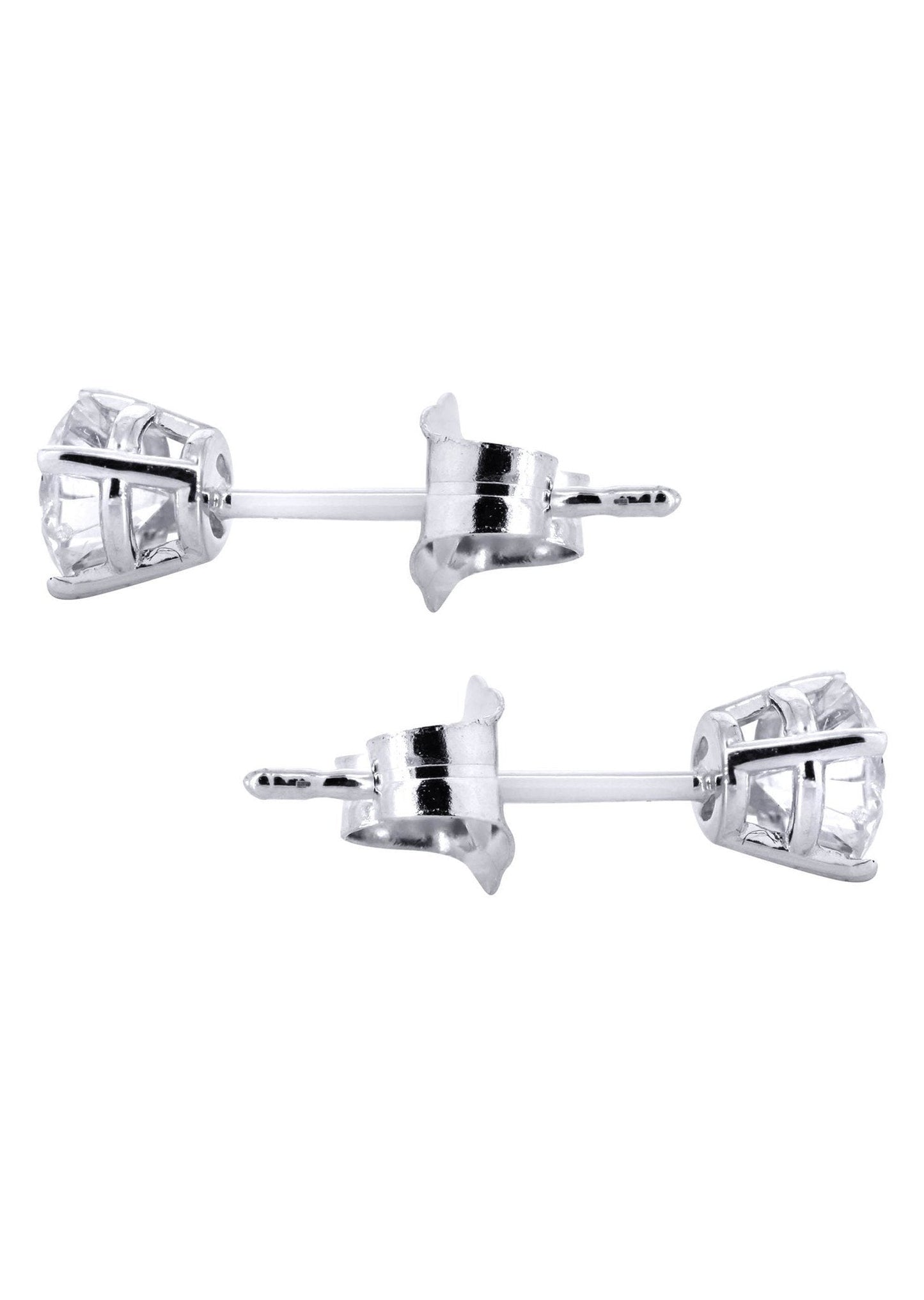 Round Diamond Stud Earrings | 0.3 Carats