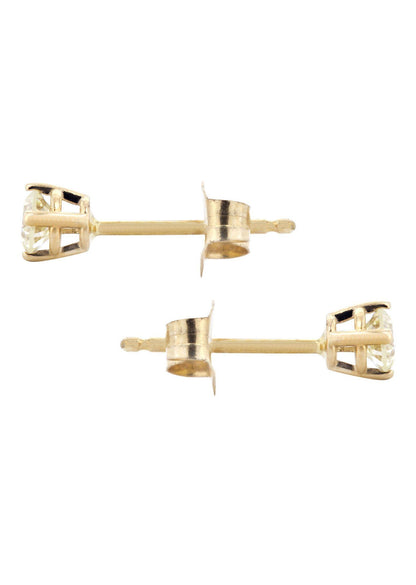 Round Diamond Stud Earrings | 0.3 Carats